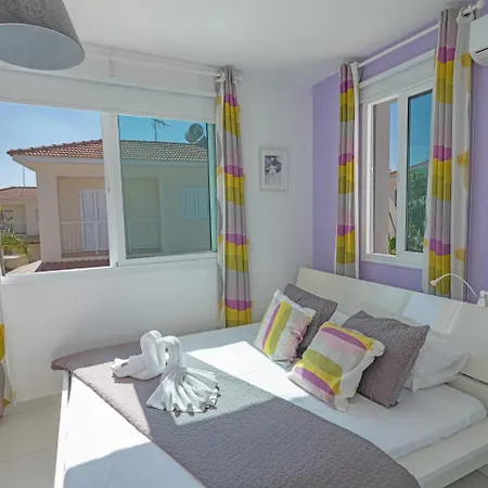 Jasmine Protaras